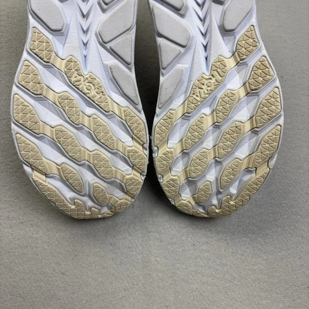 Hoka One One Clifton 8 Shoes Womens Size 8.5 White Sneakers 1119394 BDBBW